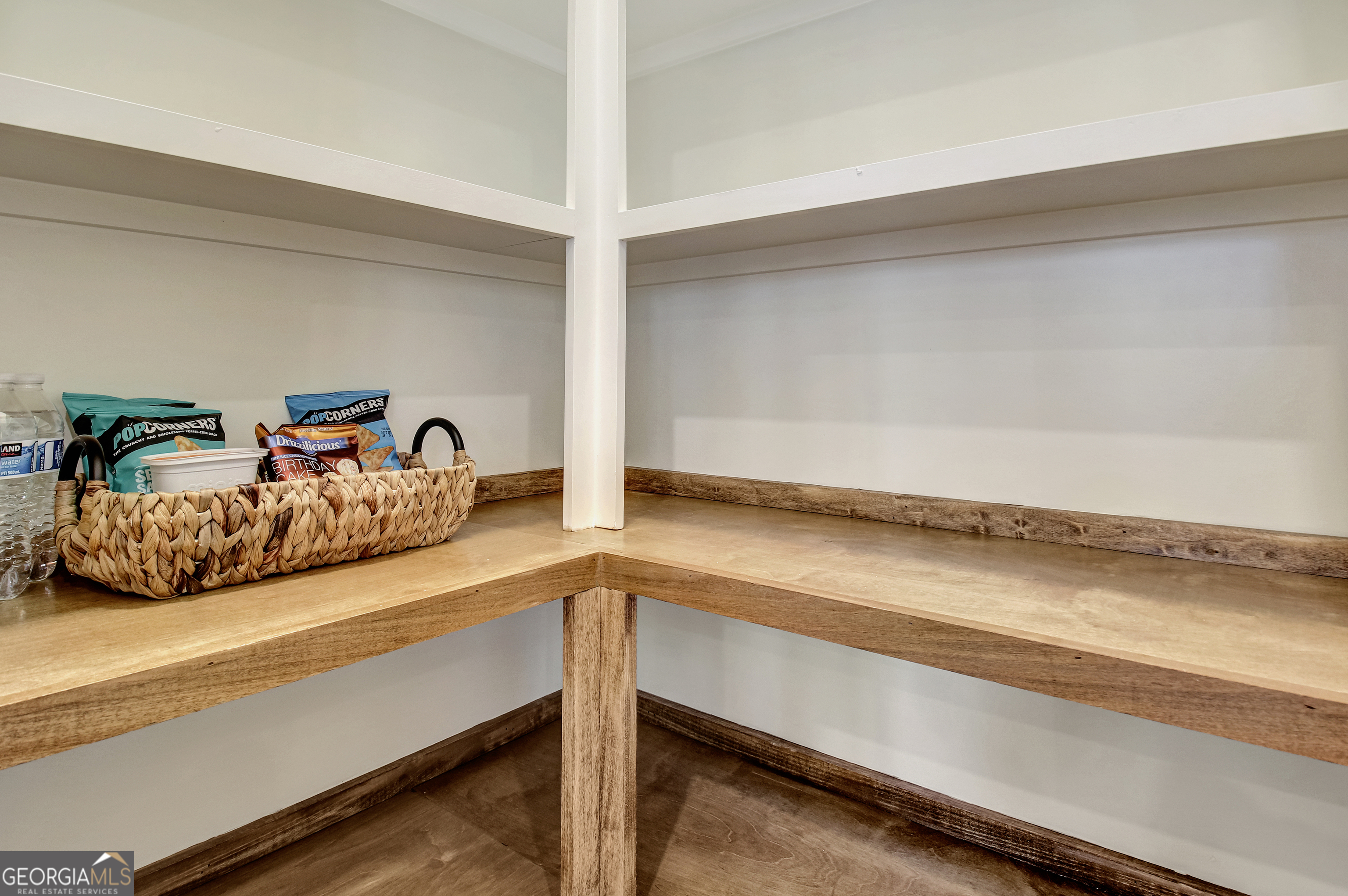 355 Werner Way Senoia, GA 30276 - Photo 28 of 118 a bedroom with a bed and a window