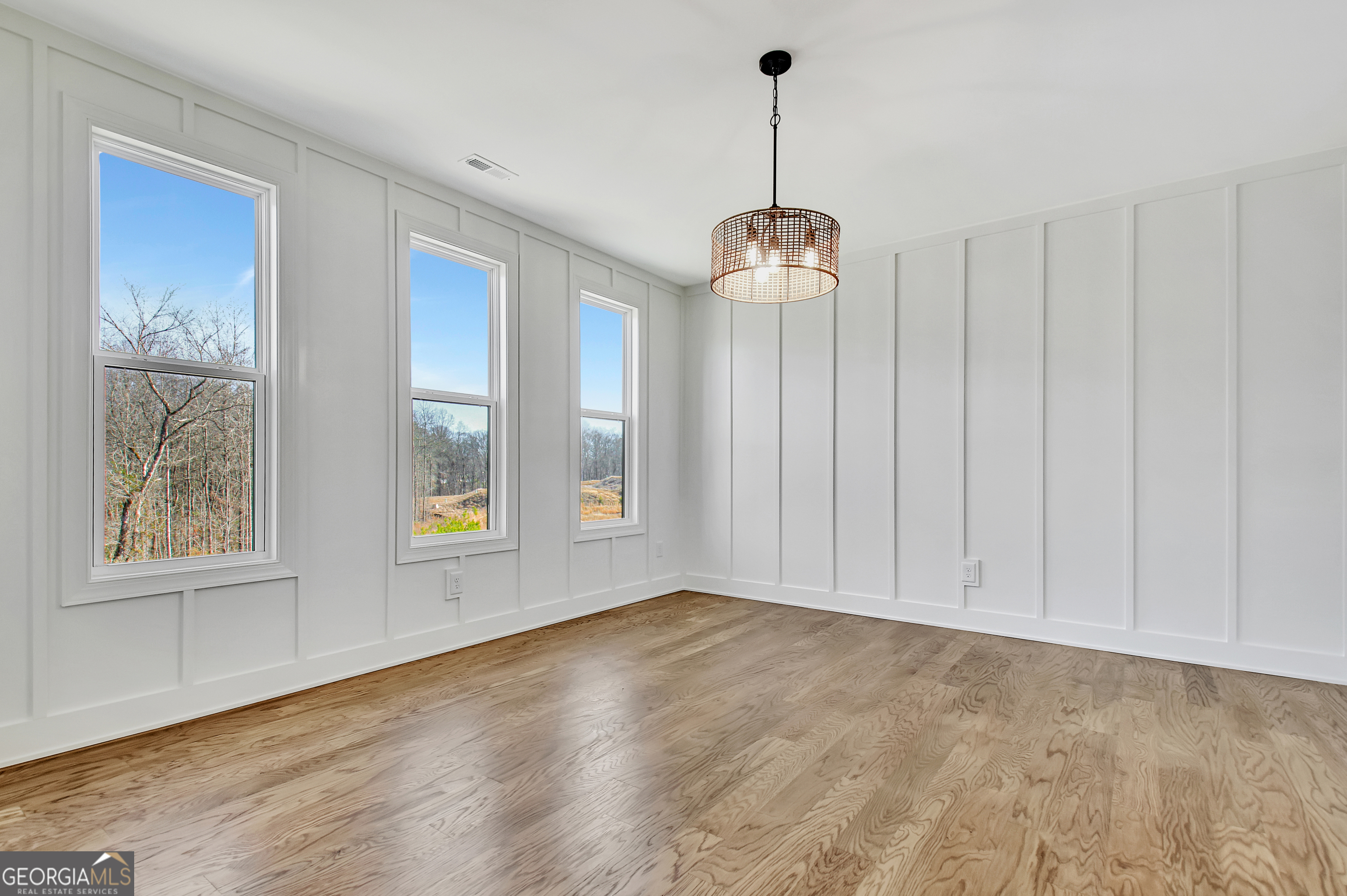355 Werner Way Senoia, GA 30276 - Photo 36 of 118 a view of an empty room with windows