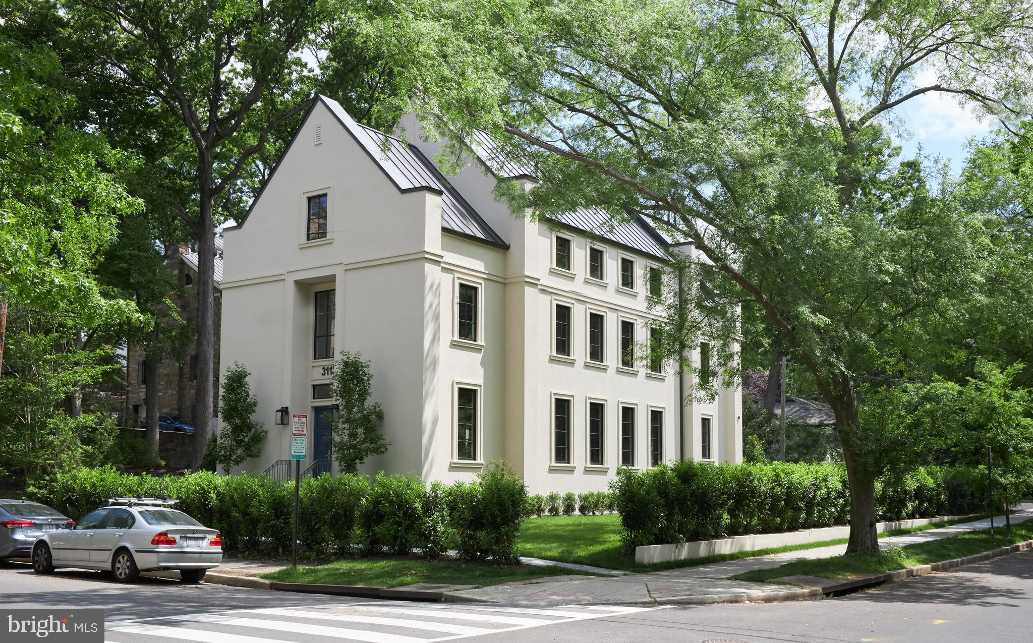 3113 Albemarle Street Northwest Washington, DC 20008 - Photo 1 of 90