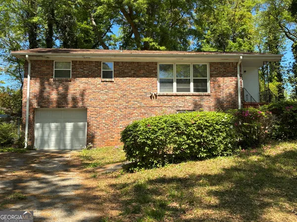 $1,400 | 240 Springside Drive Southeast, Atlanta, GA 30354