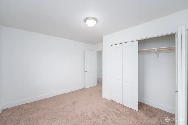 $589,000 | 609-611 South Pine Avenue, Warden, WA 98857