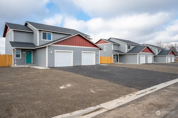 $589,000 | 609-611 South Pine Avenue, Warden, WA 98857