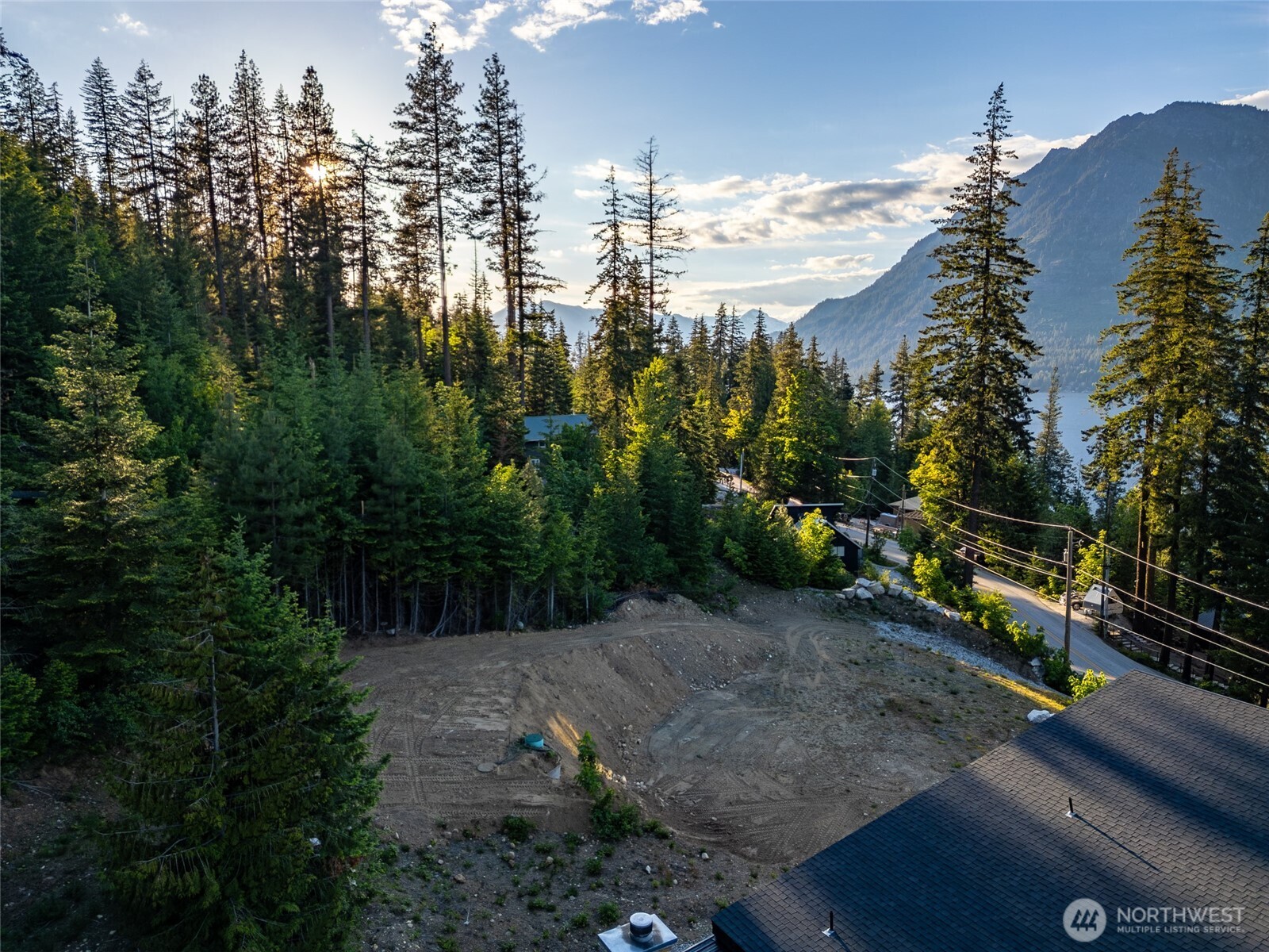 16063 Cedar Brae Road Leavenworth, WA 98826 - Photo 7 of 19 a view of a city with lots of trees