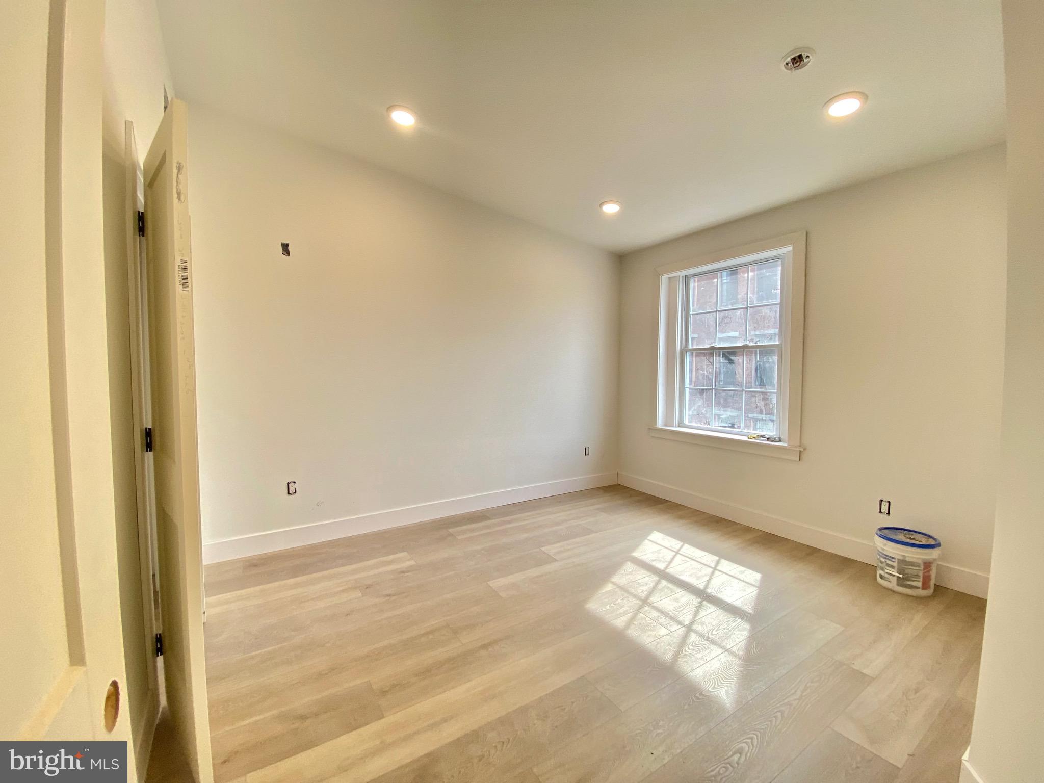 120 North 3rd Street, Unit 4 Philadelphia, PA 19106 - Photo 12 of 23