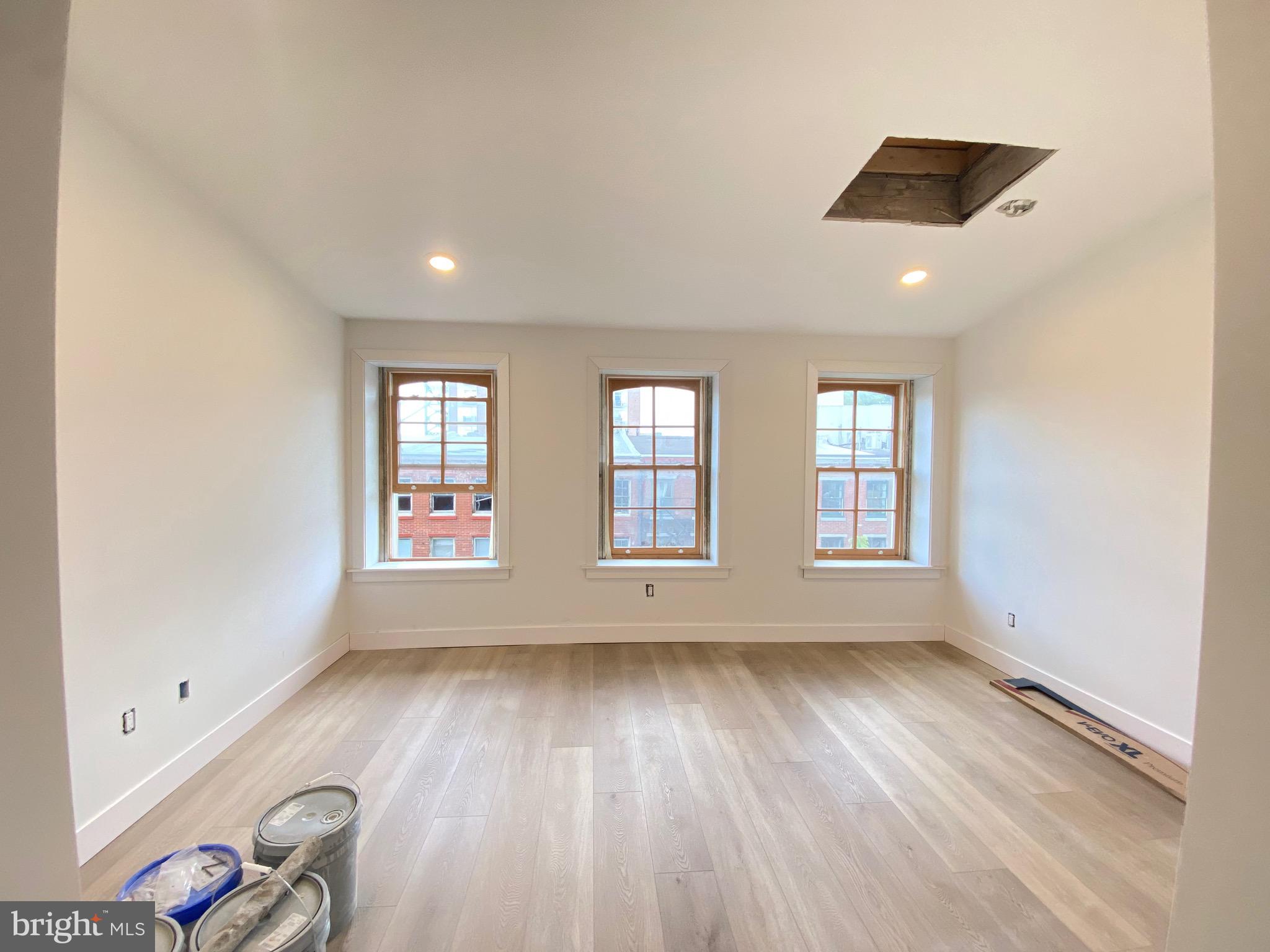 120 North 3rd Street, Unit 4 Philadelphia, PA 19106 - Photo 17 of 23