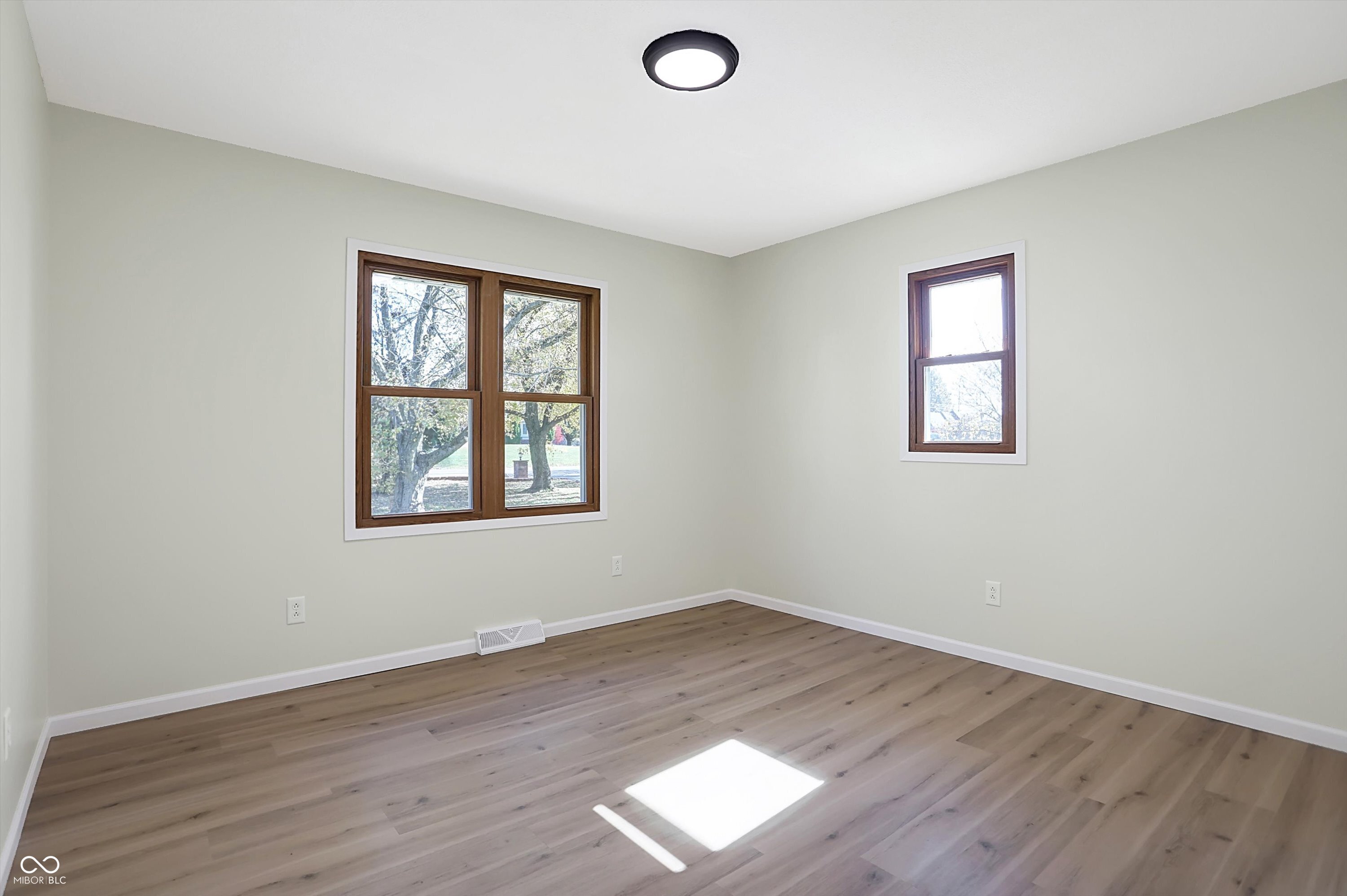 6848 Five Points Road Indianapolis, IN 46237 - Photo 29 of 59 Gallery Image 29