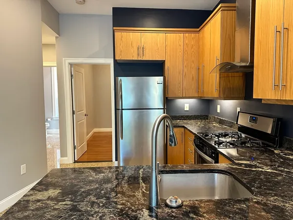 $2,200 | 8 Bard Avenue, Unit 2, Boston, MA 02119