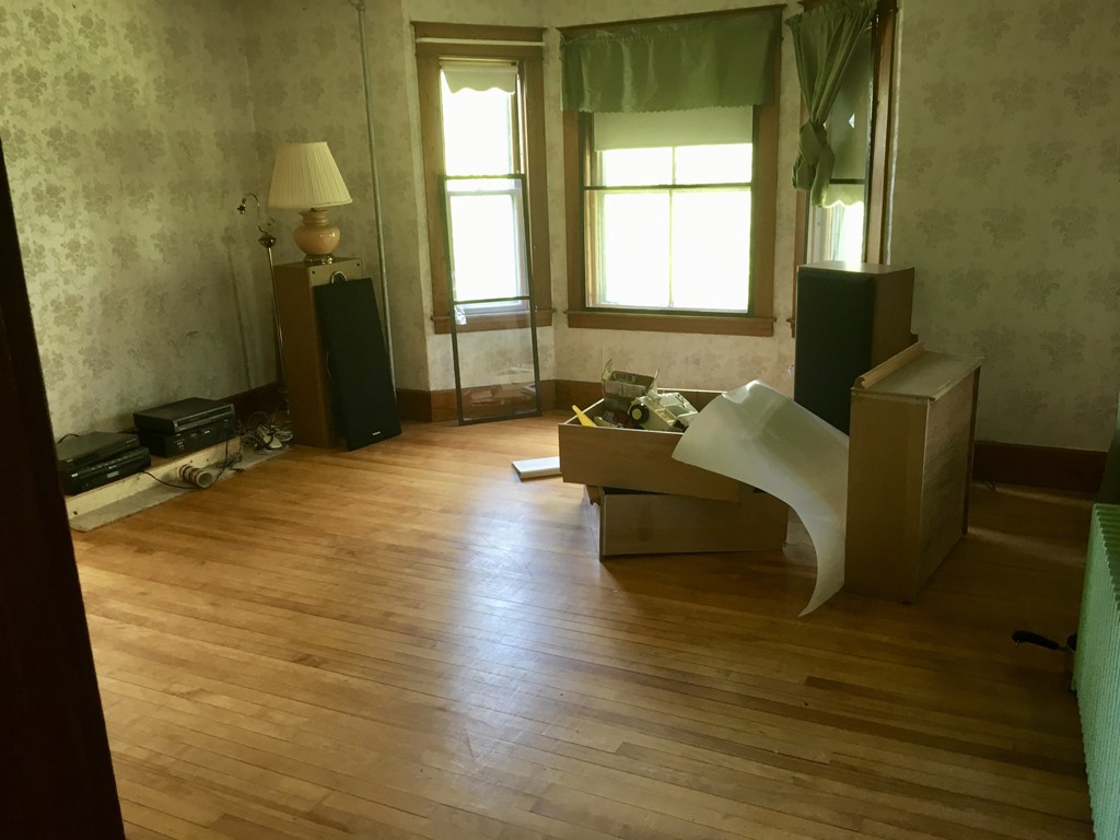 165 Willis Road Gardner, MA 01440 - Photo 13 of 19 Gallery Image 13