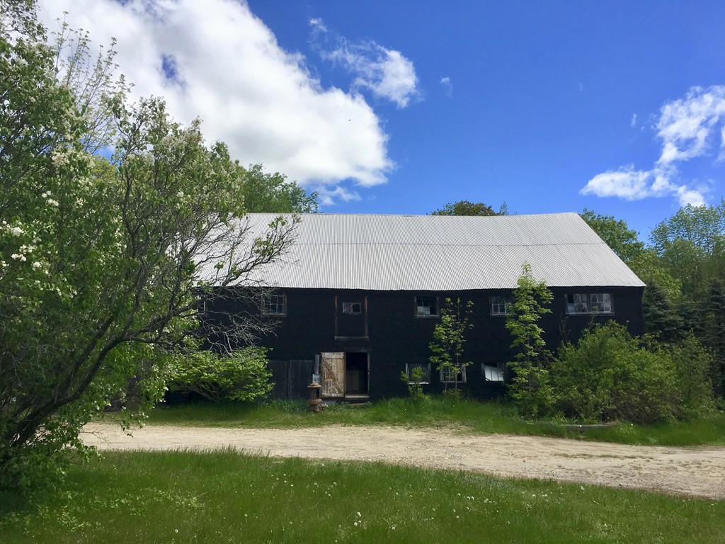 165 Willis Road Gardner, MA 01440 - Photo 6 of 19 Gallery Image 6