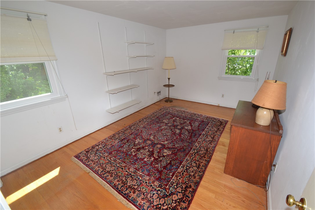 118 Nettlecreek Road Perinton, NY 14450 - Photo 35 of 41 Bedroom