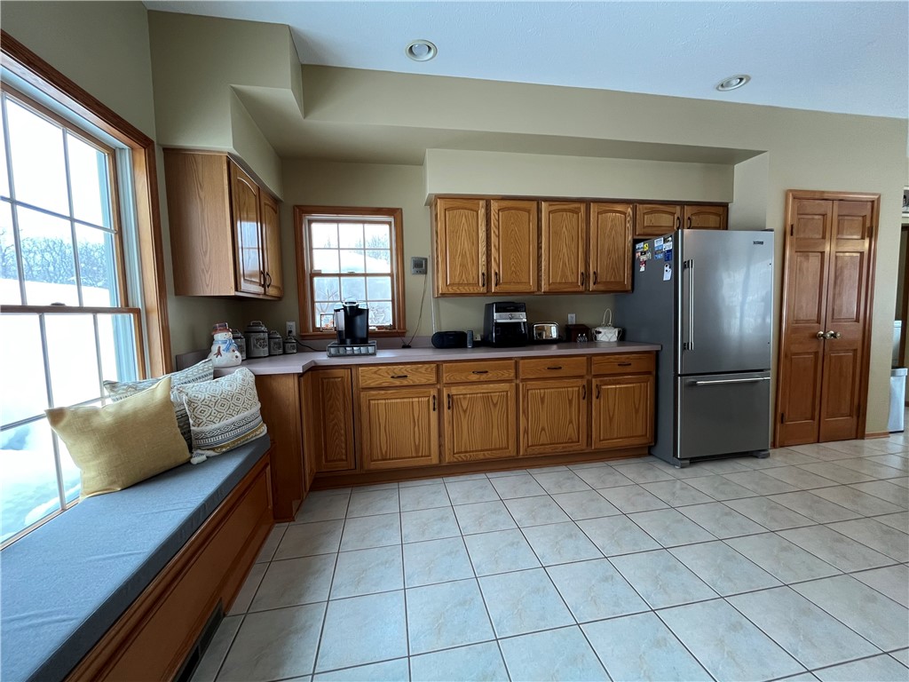12837 Upton Road Victory, NY 13143 - Photo 16 of 48 All appliances included, 2019 refrigerator, 2018 d