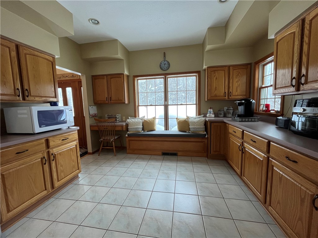 12837 Upton Road Victory, NY 13143 - Photo 17 of 48