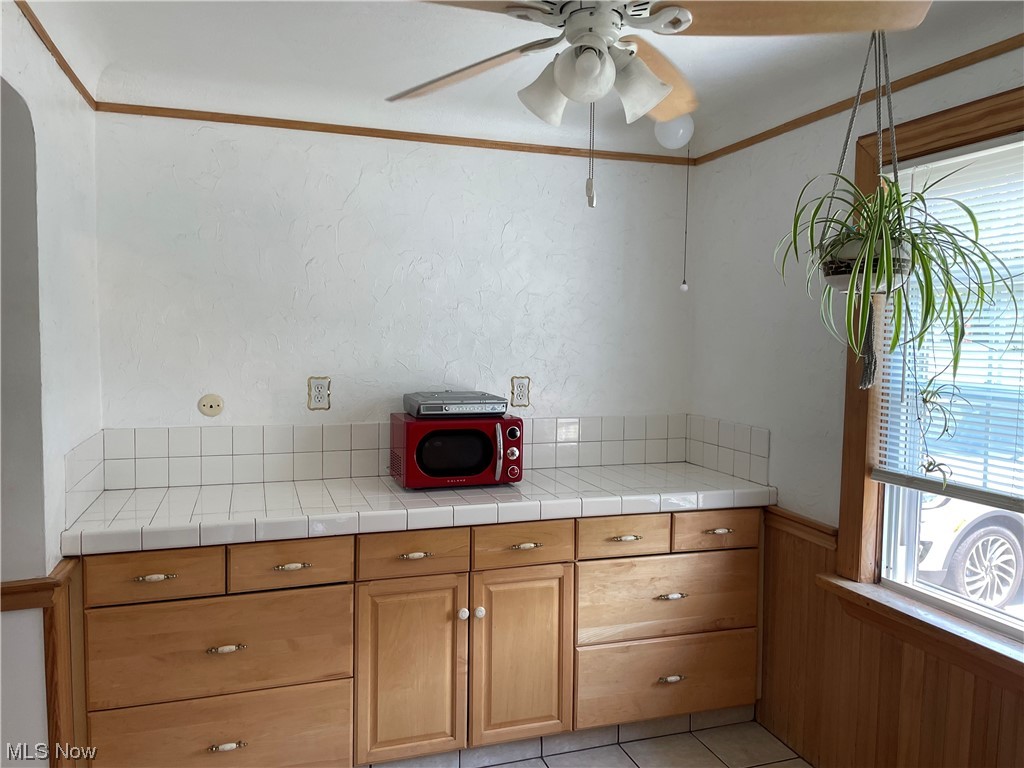 940 Richmond Road Cleveland, OH 44124 - Photo 4 of 19 Gallery Image 4