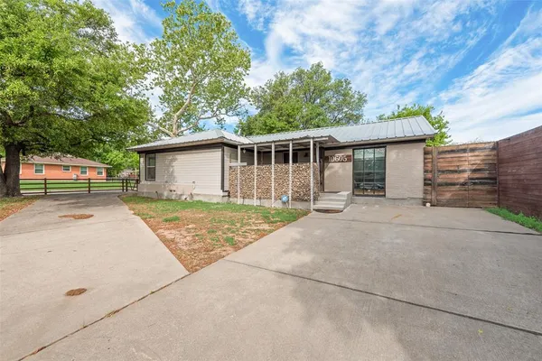 $299,900 | 10605 Ferguson Road, Dallas, TX 75228