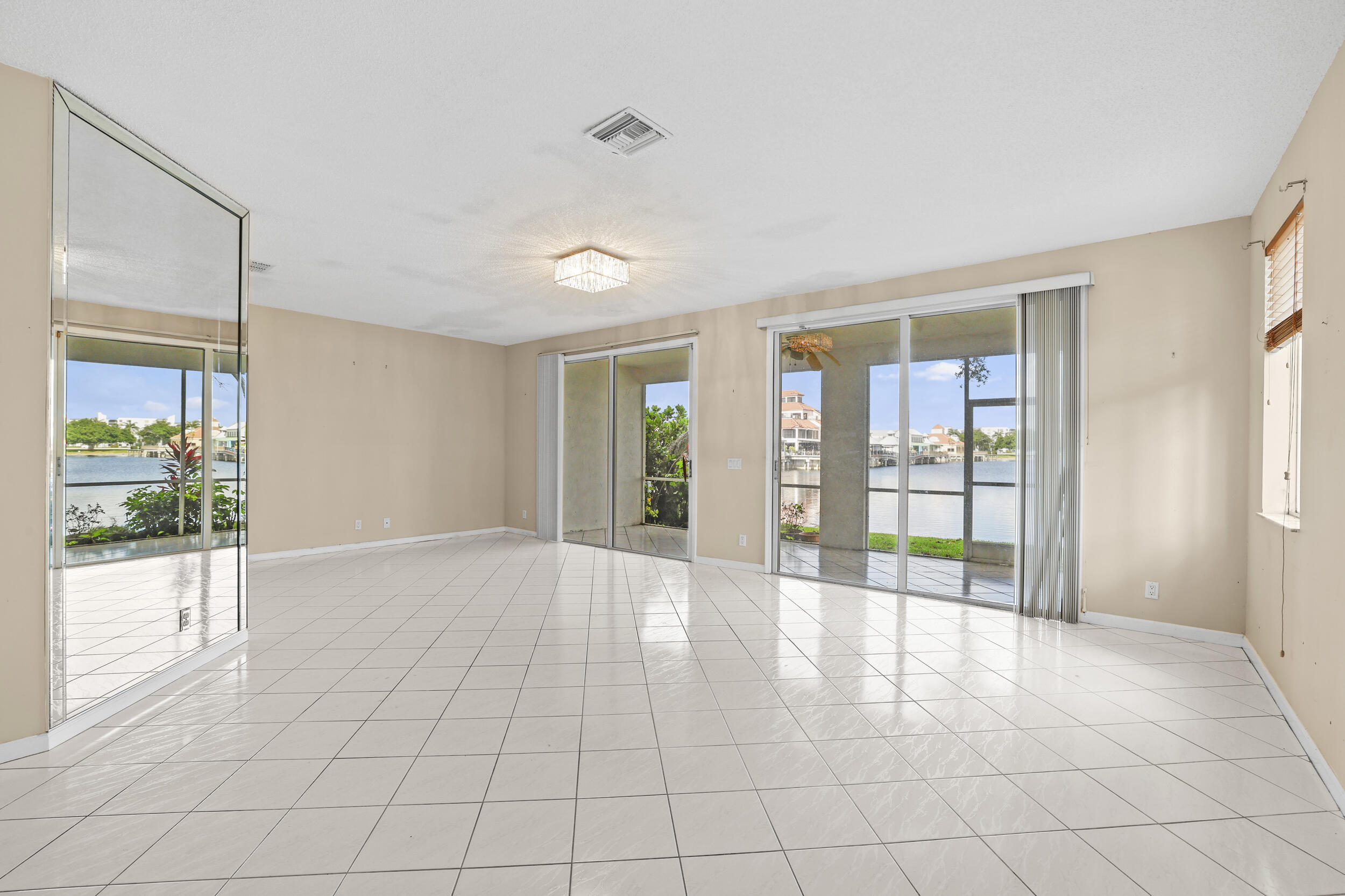 6797 Via Regina, Unit 4 Boca Raton, FL 33433 - Photo 12 of 45 9__62_8124