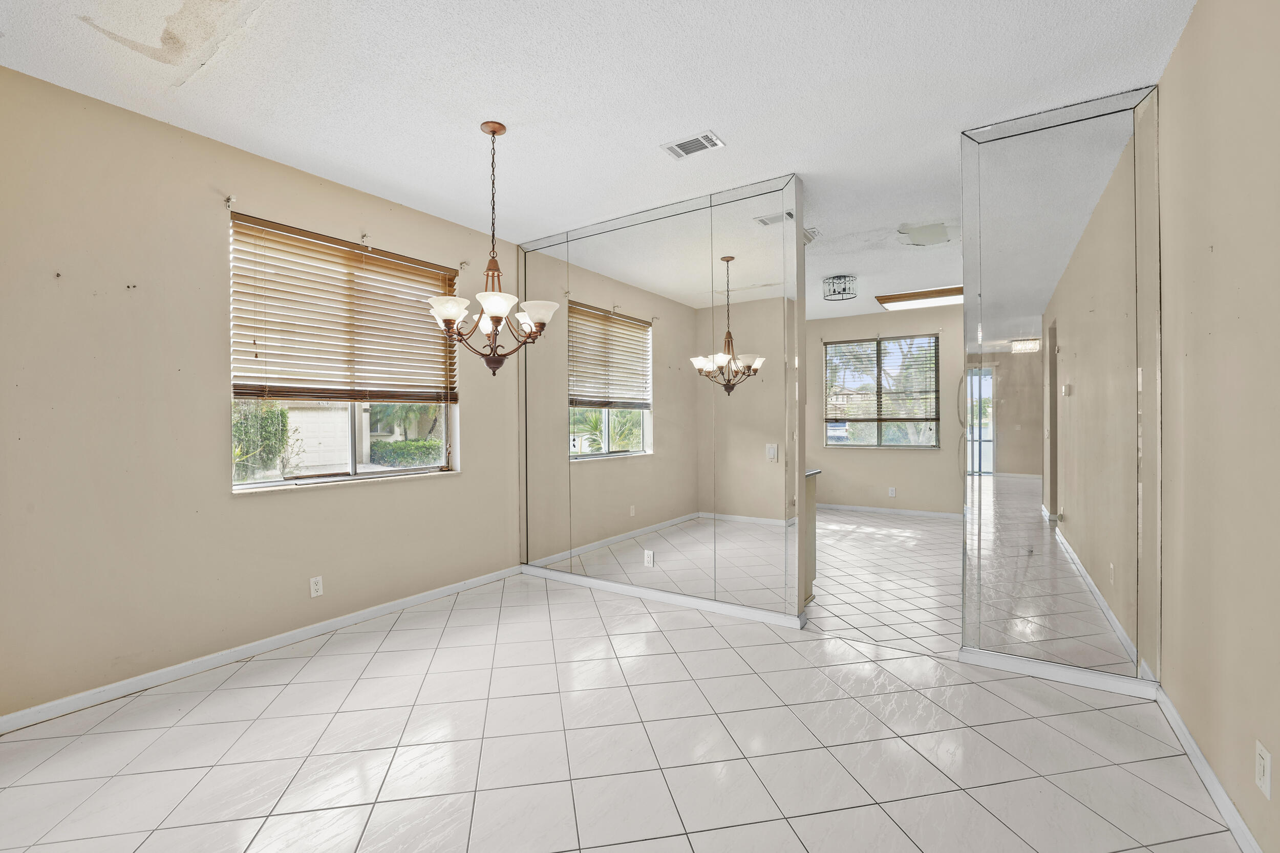 6797 Via Regina, Unit 4 Boca Raton, FL 33433 - Photo 10 of 45 7__62_8079