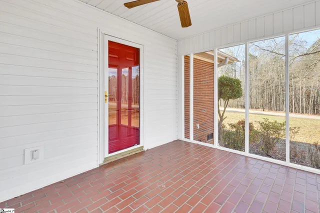 $975,000 | 1142 Fox Squirrel Ridge Road, Pickens, SC 29671