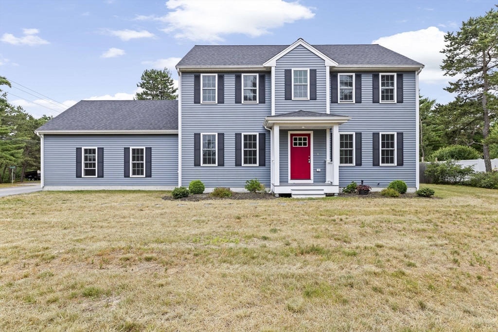 252 Charge Pond Road Wareham, MA 02571 - Photo 1 of 42 Gallery Image 1