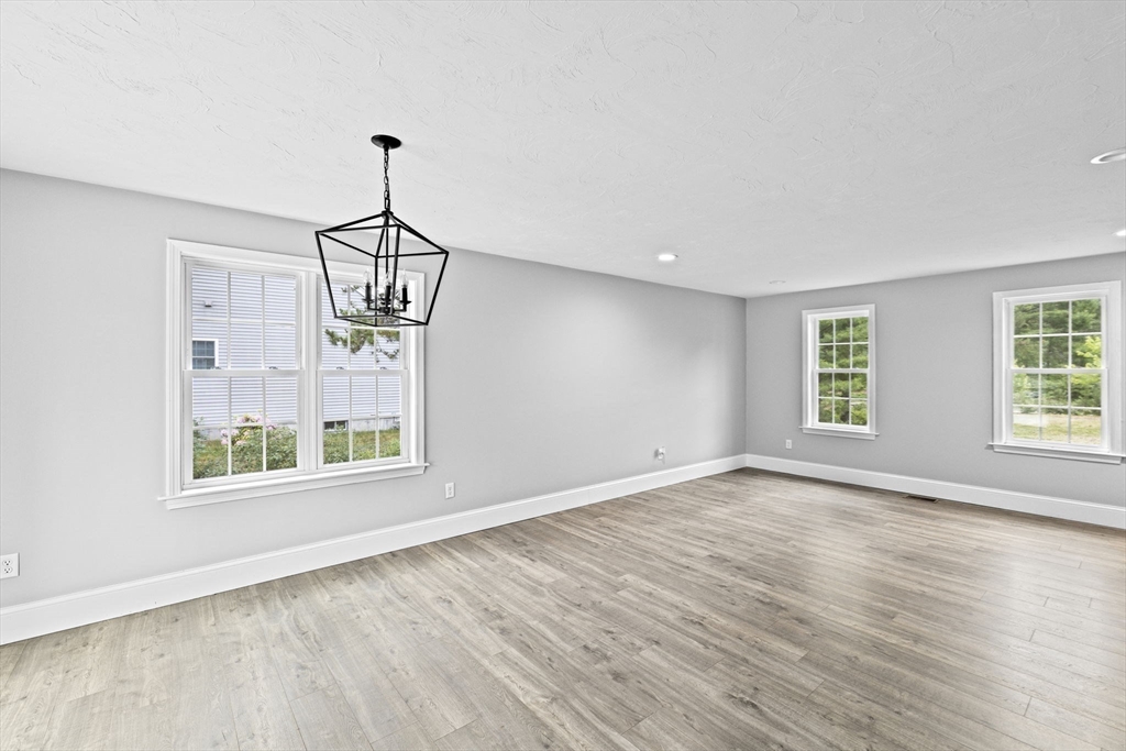 252 Charge Pond Road Wareham, MA 02571 - Photo 15 of 42 Gallery Image 15