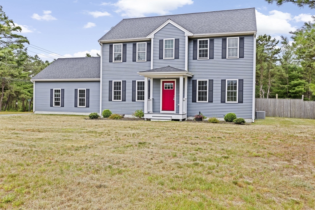 252 Charge Pond Road Wareham, MA 02571 - Photo 2 of 42 Gallery Image 2