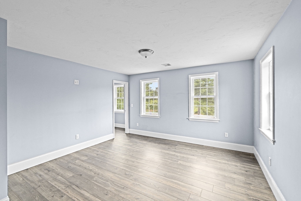 252 Charge Pond Road Wareham, MA 02571 - Photo 25 of 42 Gallery Image 25