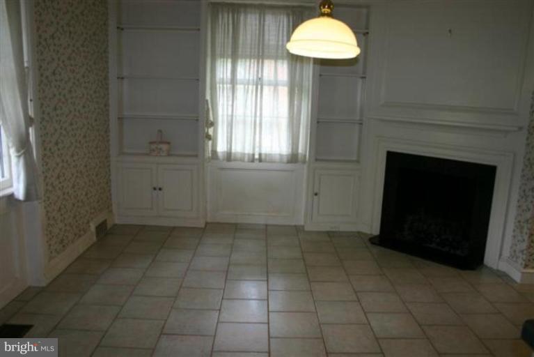 18918 Preston Road Hagerstown, MD 21742 - Photo 13 of 30 Breakfast Area