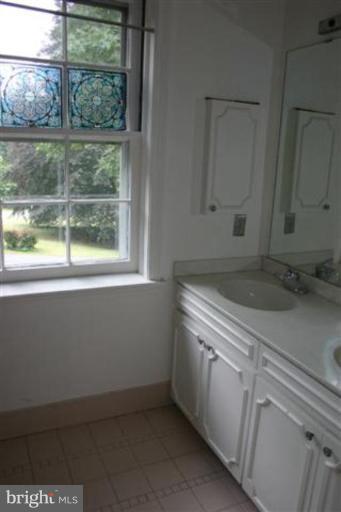 18918 Preston Road Hagerstown, MD 21742 - Photo 16 of 30 Bath #1