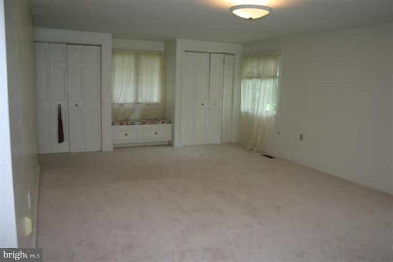 18918 Preston Road Hagerstown, MD 21742 - Photo 18 of 30 Sitting Room