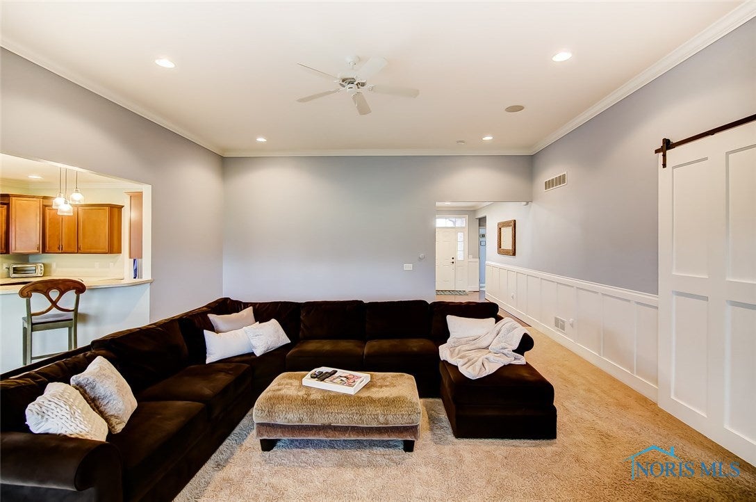 116 Riverside Drive Maumee, OH 43537 - Photo 8 of 36 Gallery Image 8