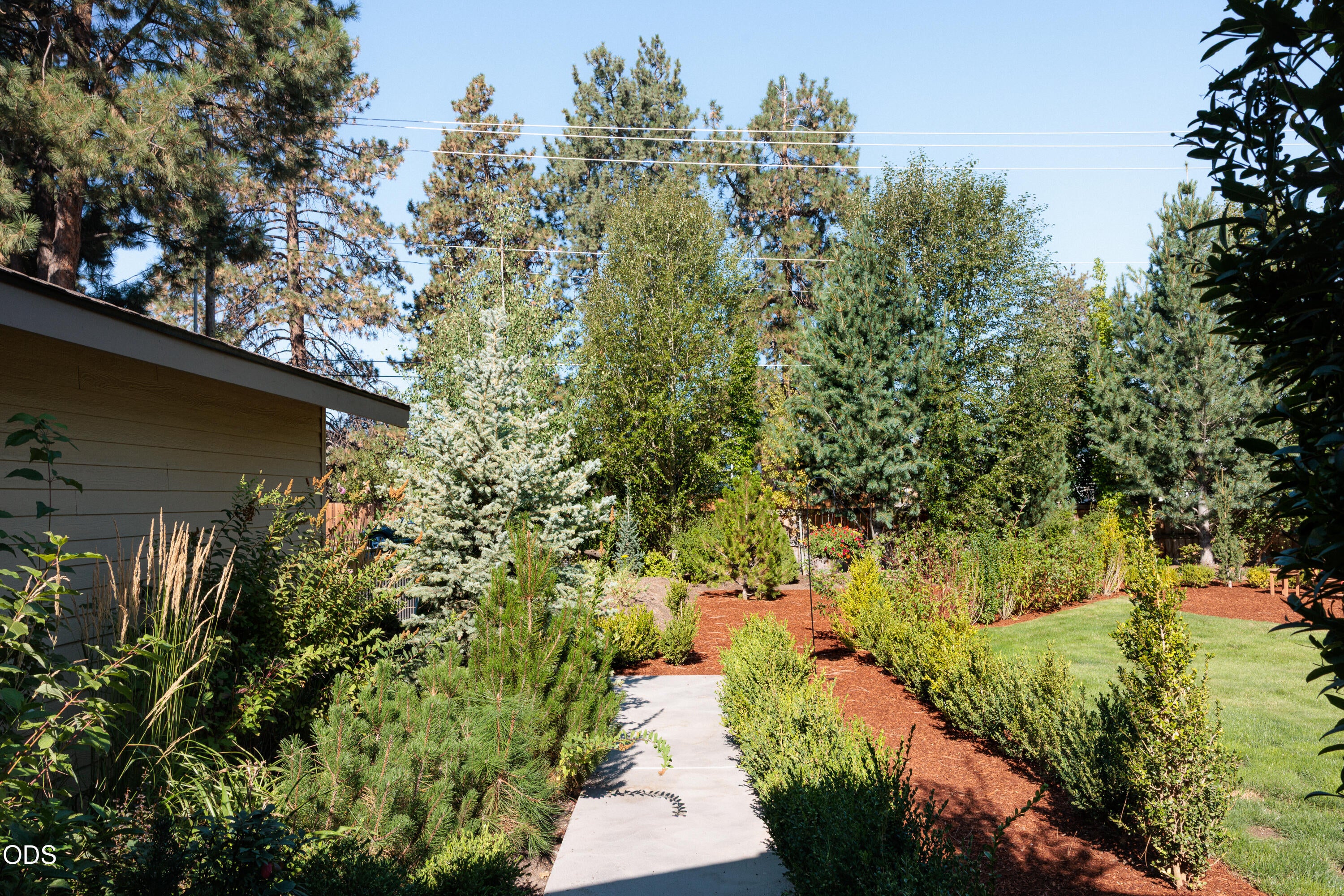 61084 Parrell Road Bend, OR 97702 - Photo 7 of 31 Gallery Image 7