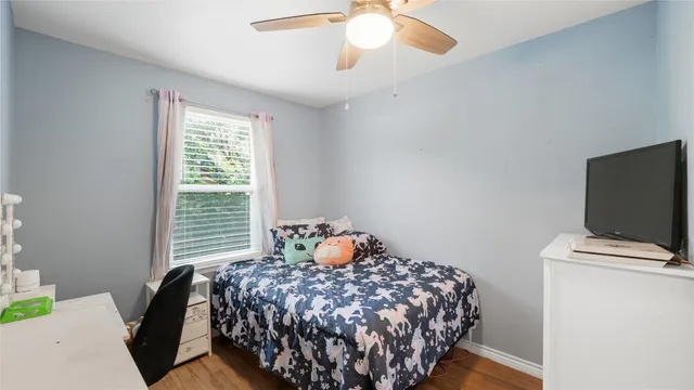 a view of a walk in closet