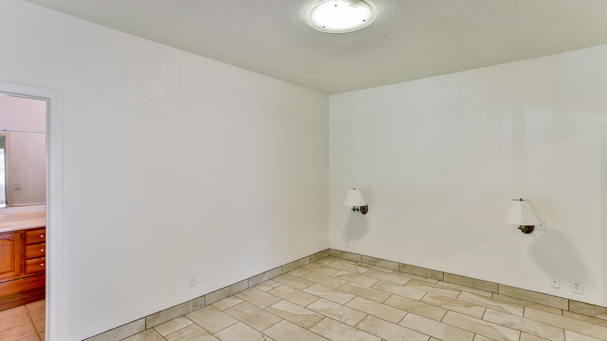 21990 Corning Road Corning, CA 96021 - Photo 27 of 83 _MGL0265