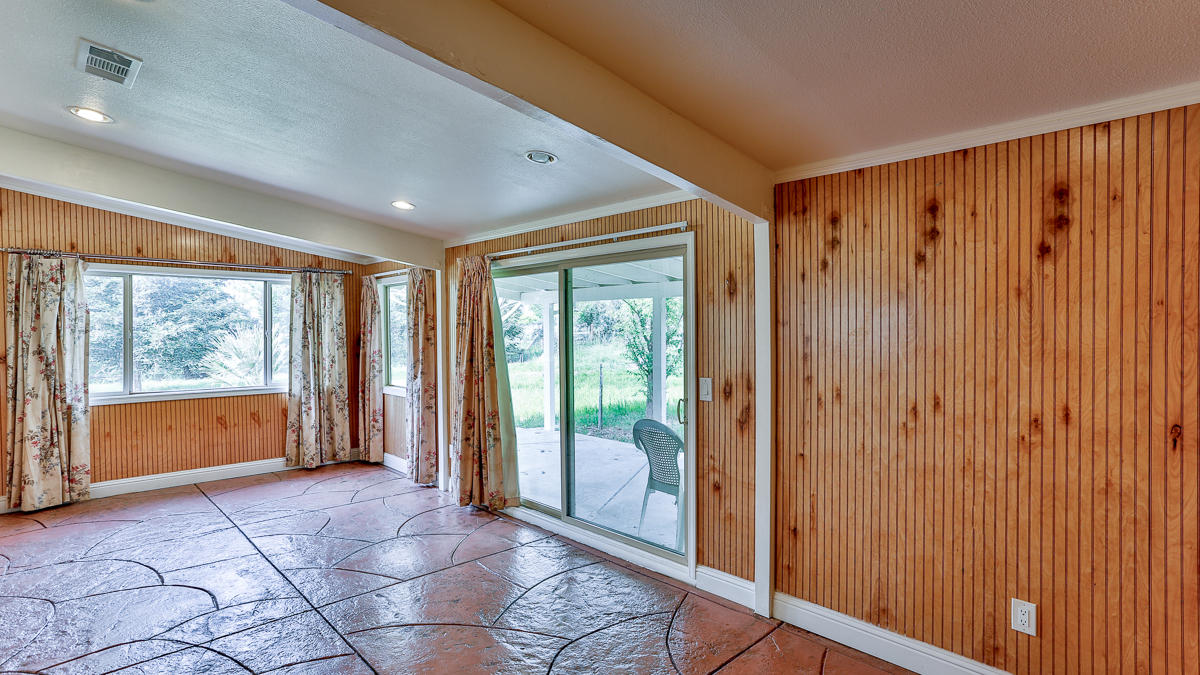 21990 Corning Road Corning, CA 96021 - Photo 38 of 83 _MGL0278