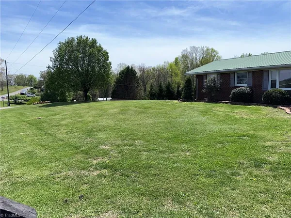 $239,900 | 348 Fish Lake Road, Cana, VA 24317