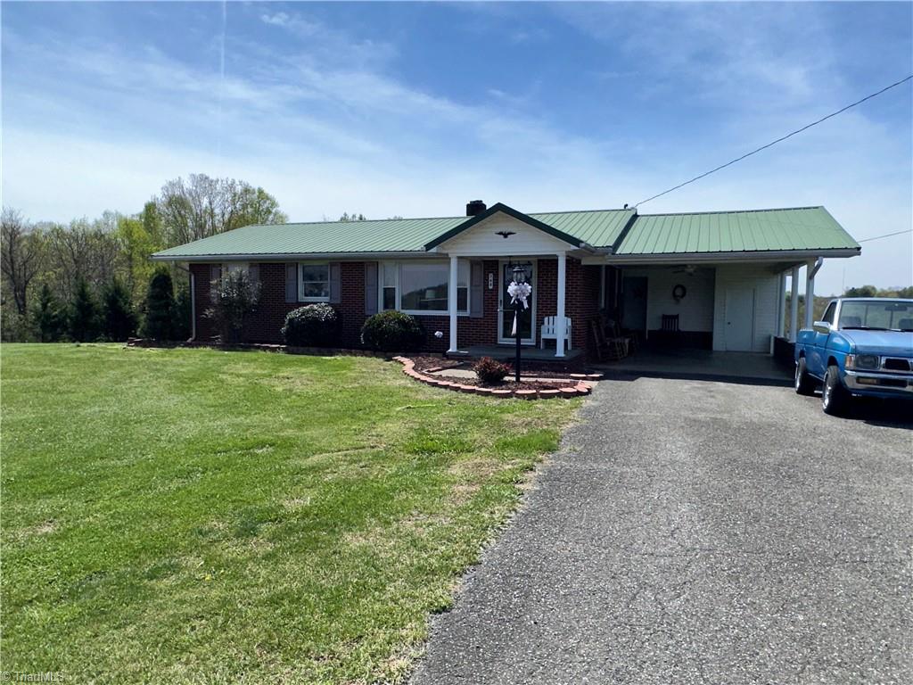 348 Fish Lake Road Cana, VA 24317 - Photo 10 of 32