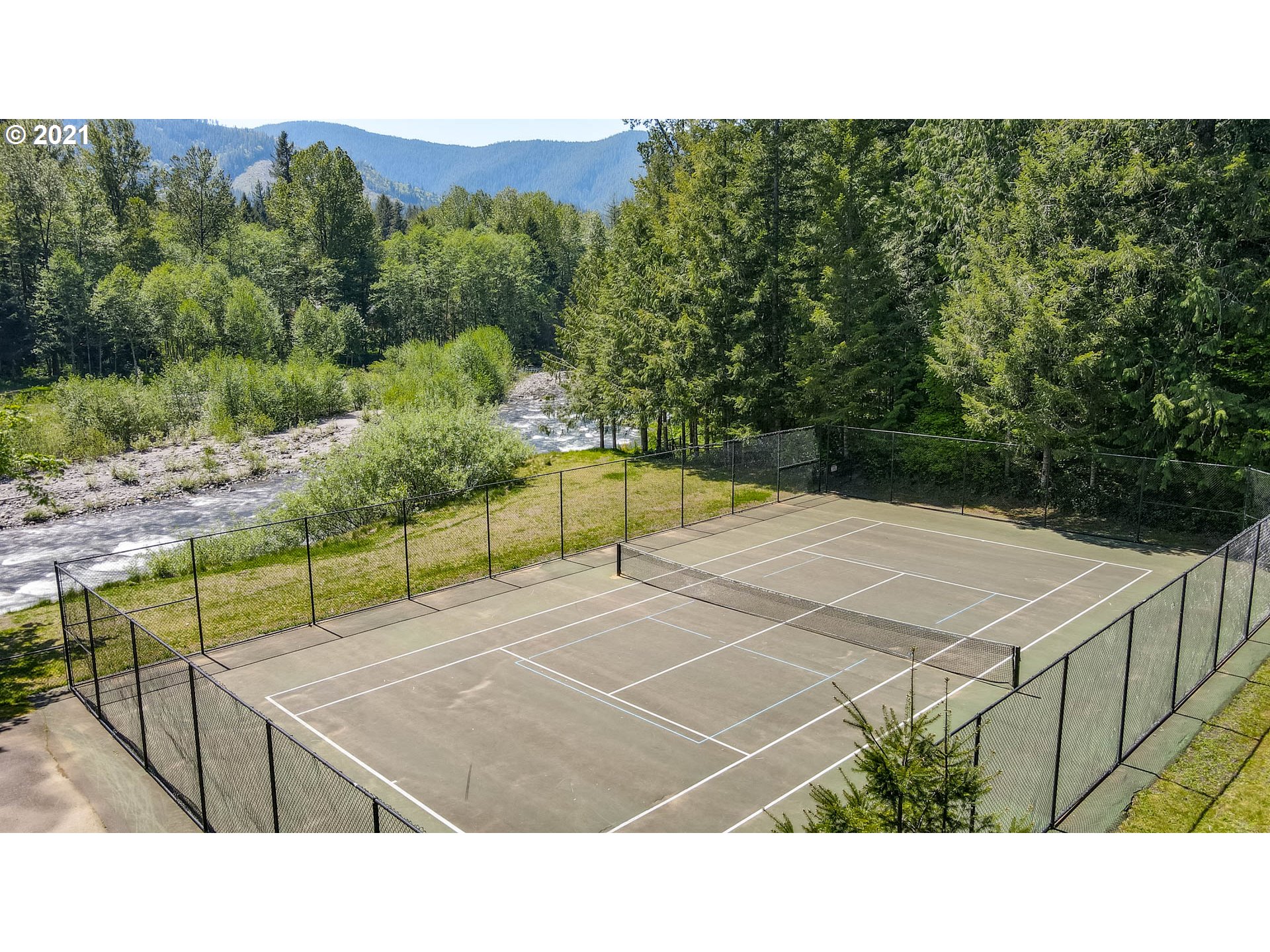21884 East Fir Tree Way Rhododendron, OR 97049 - Photo 13 of 24