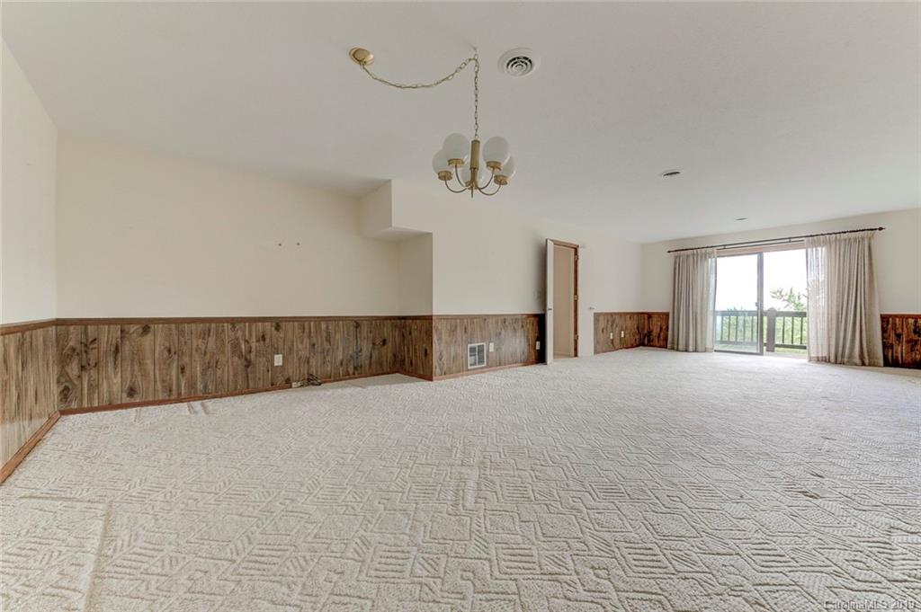 153 Country Ridge Road, Unit 153 Hendersonville, NC 28739 - Photo 21 of 25