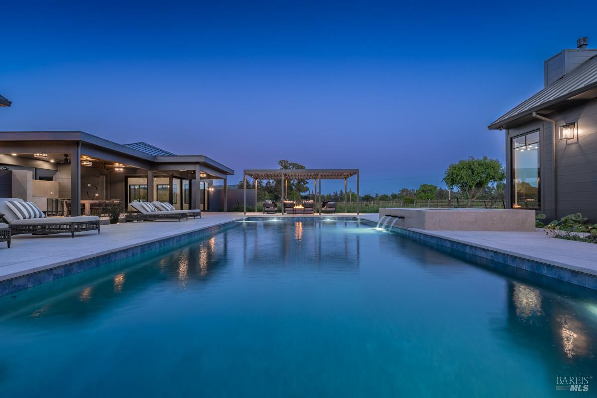 601 Napa Road Sonoma, CA 95476 - Photo 13 of 14 a view of a swimming pool with outdoor seating
