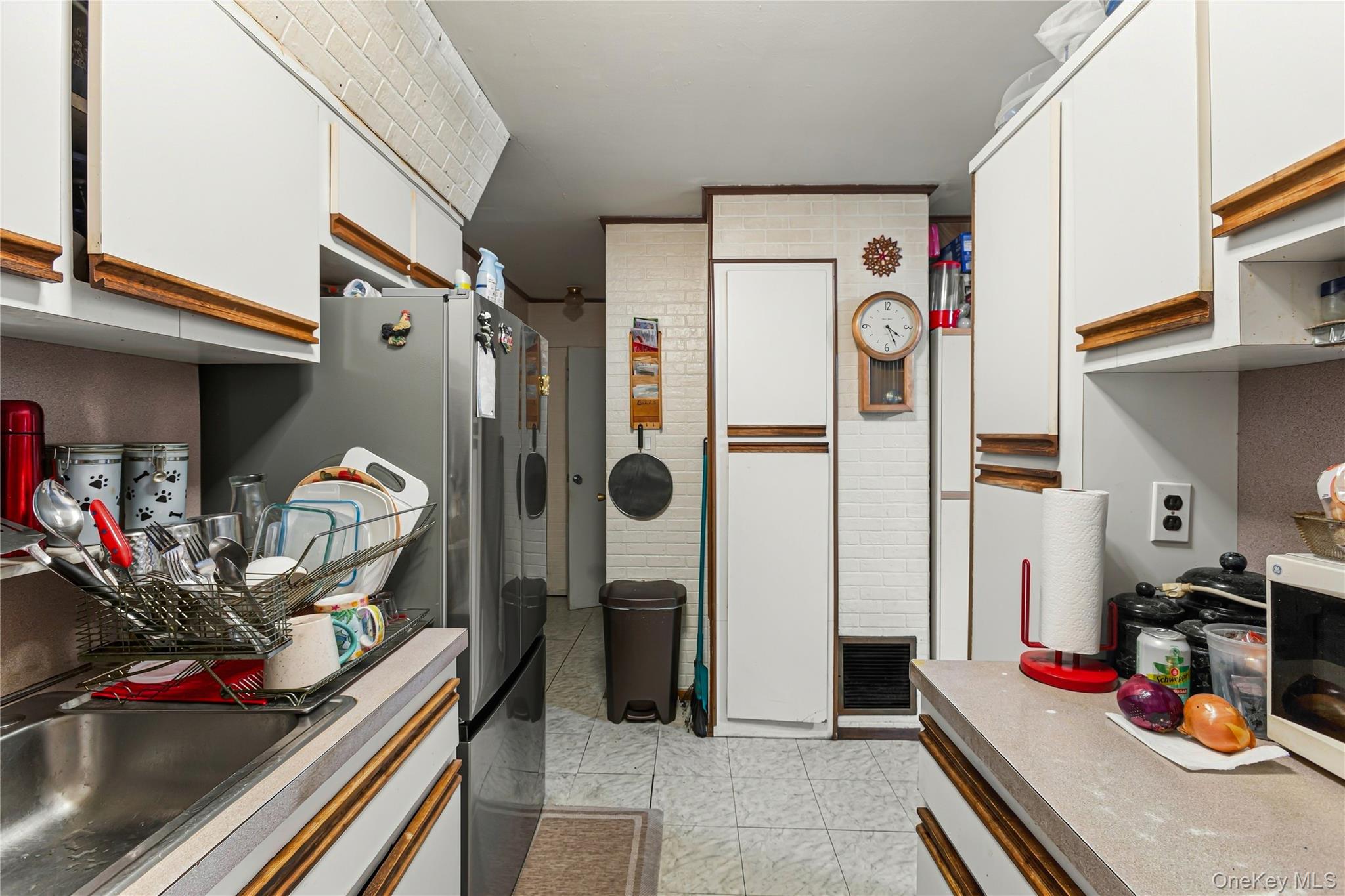 24904 148th Road Queens, NY 11422 - Photo 12 of 20 Gallery Image 12