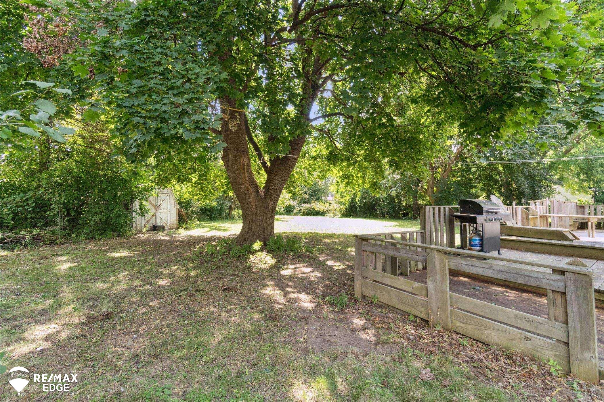 1825 Springfield Street Flint, MI 48503 - Photo 53 of 54 50185018-7655dbac-352d-4056-b3b2-d5a798b9efba.JPG