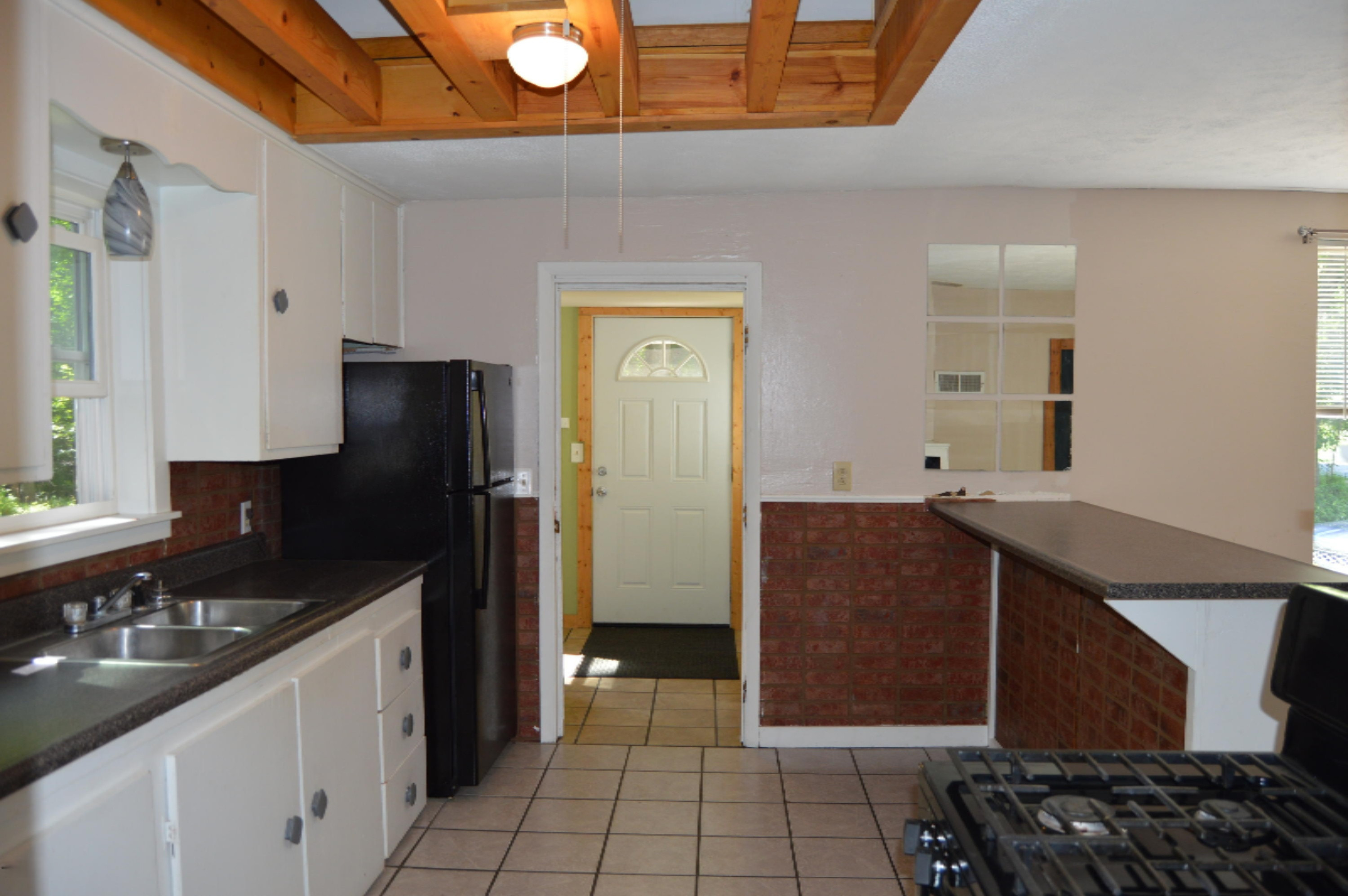 1868 North Benson Road Fountain, MI 49410 - Photo 12 of 23 Kitchen