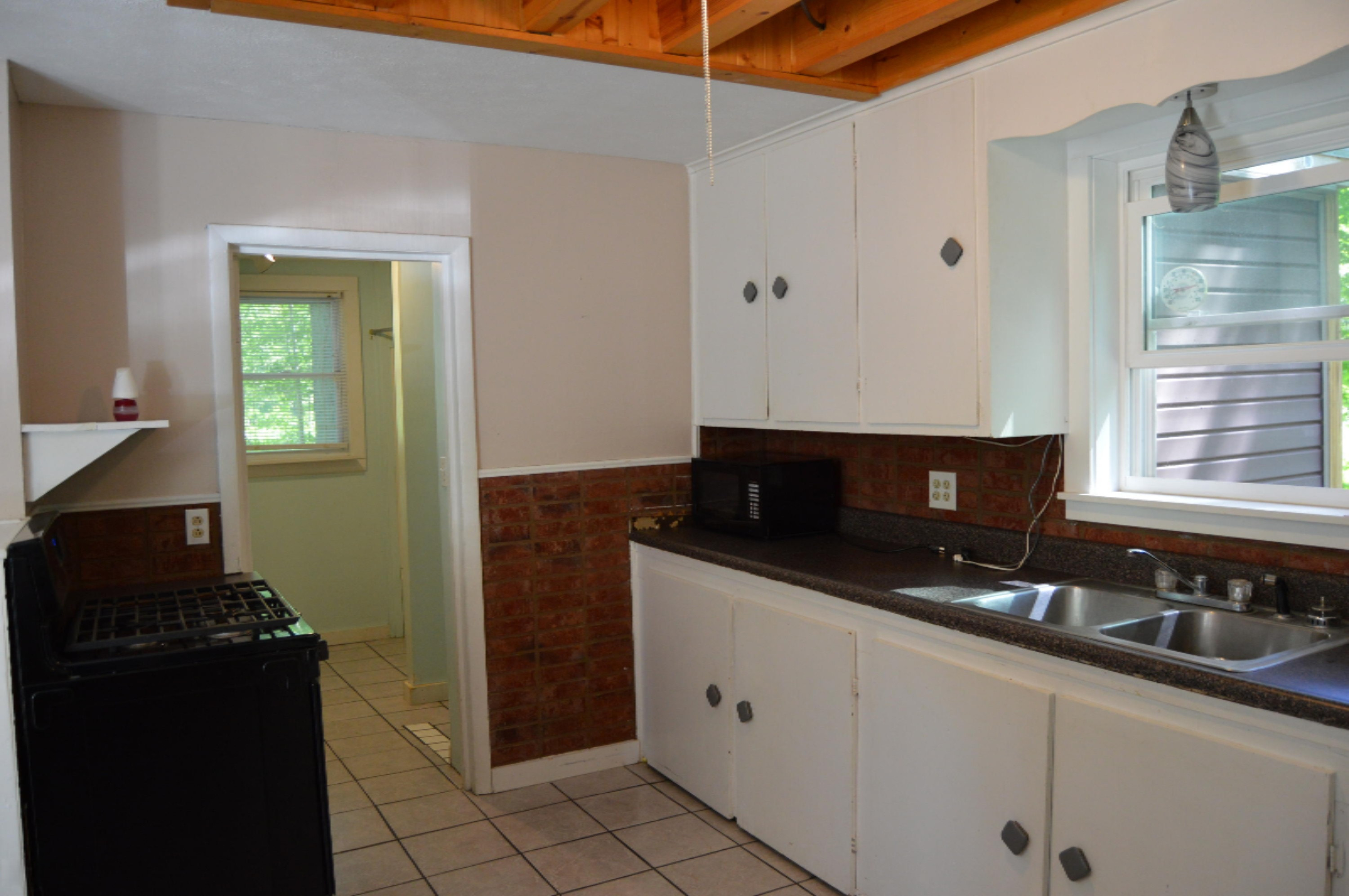 1868 North Benson Road Fountain, MI 49410 - Photo 6 of 23 Kitchen