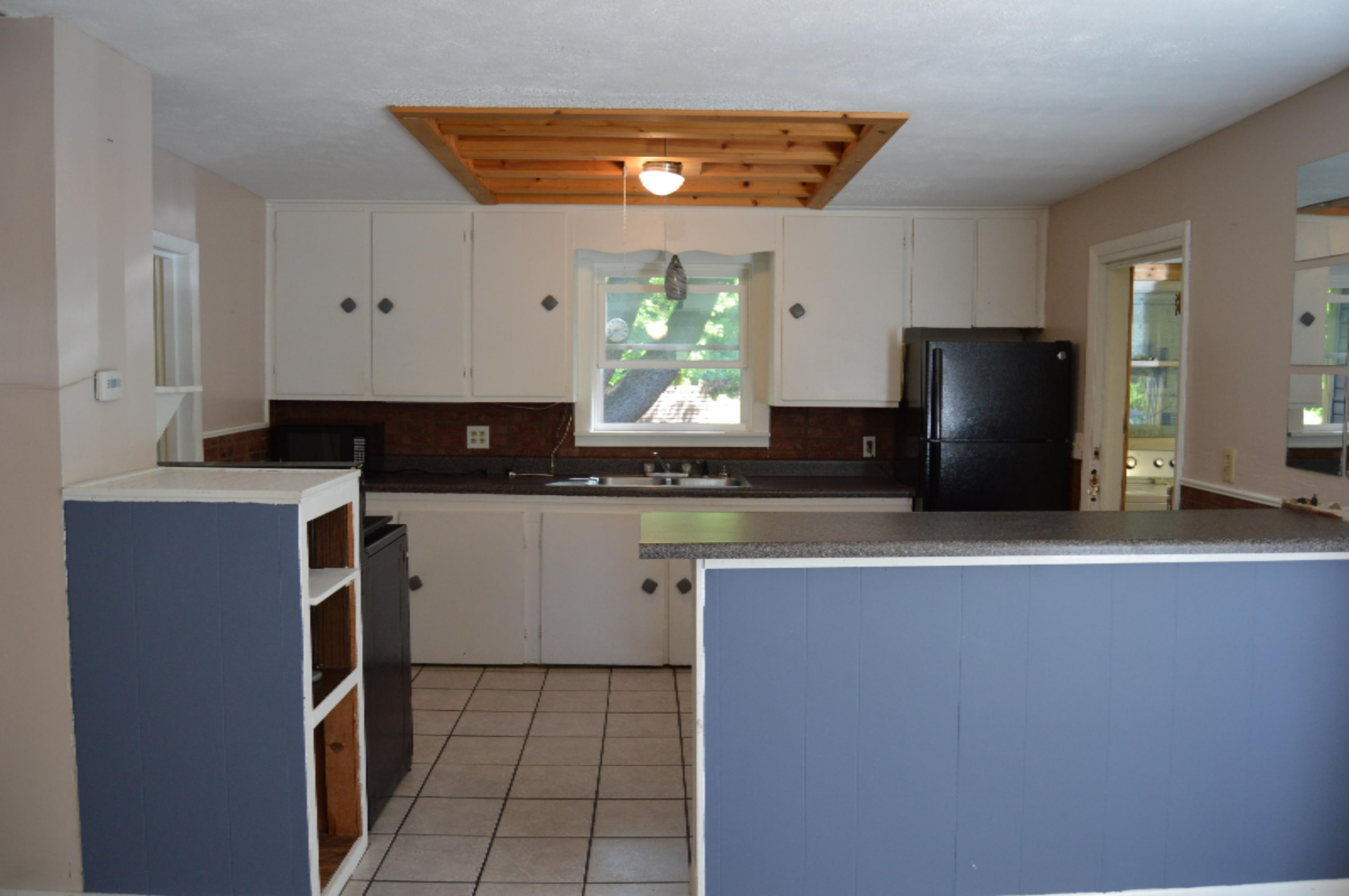 1868 North Benson Road Fountain, MI 49410 - Photo 8 of 23 Kitchen/Living