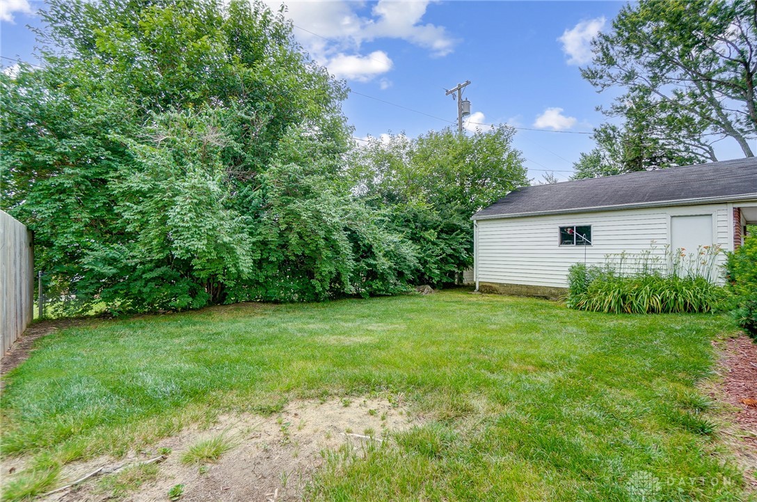 4298 Meadowcroft Road Dayton, OH 45429 - Photo 34 of 39 Gallery Image 34