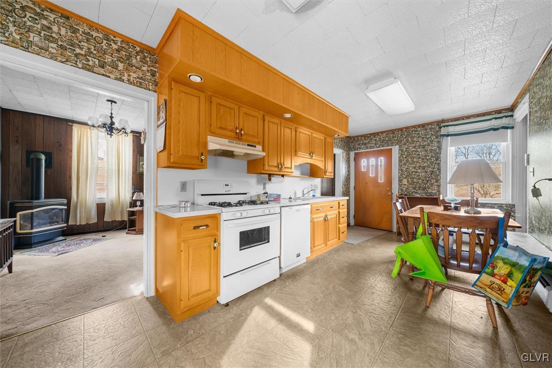 8918 Steinsville Road Kempton, PA 19529 - Photo 11 of 34 Gallery Image 11