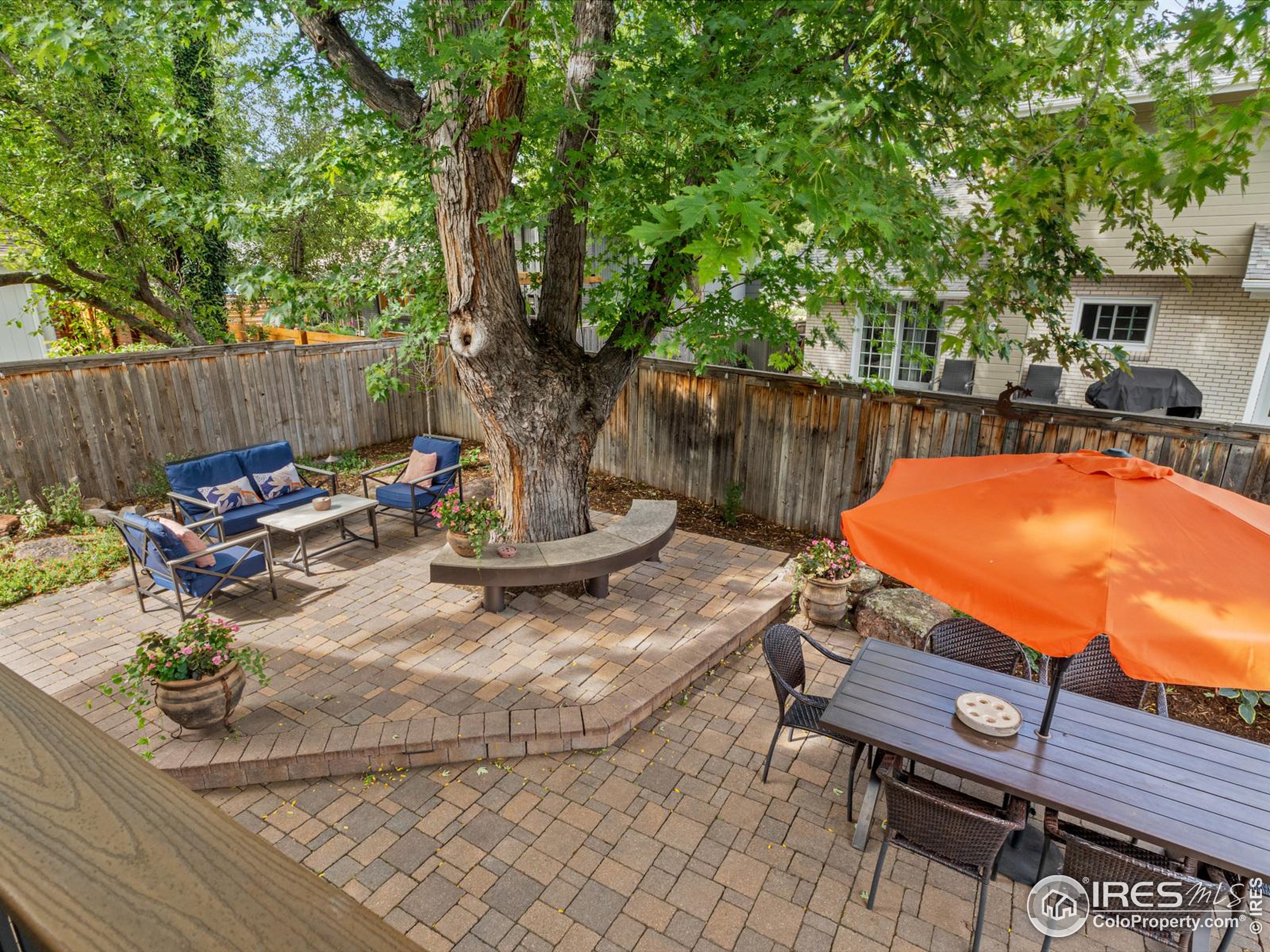 234 Mohawk Drive Boulder, CO 80303 - Photo 26 of 49 a backyard of a house with seating space