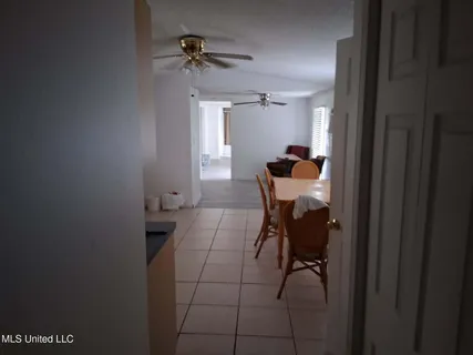 $140,500 | 8133 Leake Street, Bay St. Louis, MS 39520