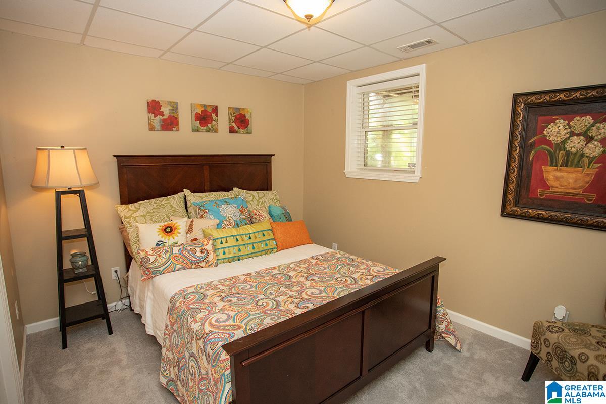 2004 Crosscrest Drive Birmingham, AL 35244 - Photo 27 of 35