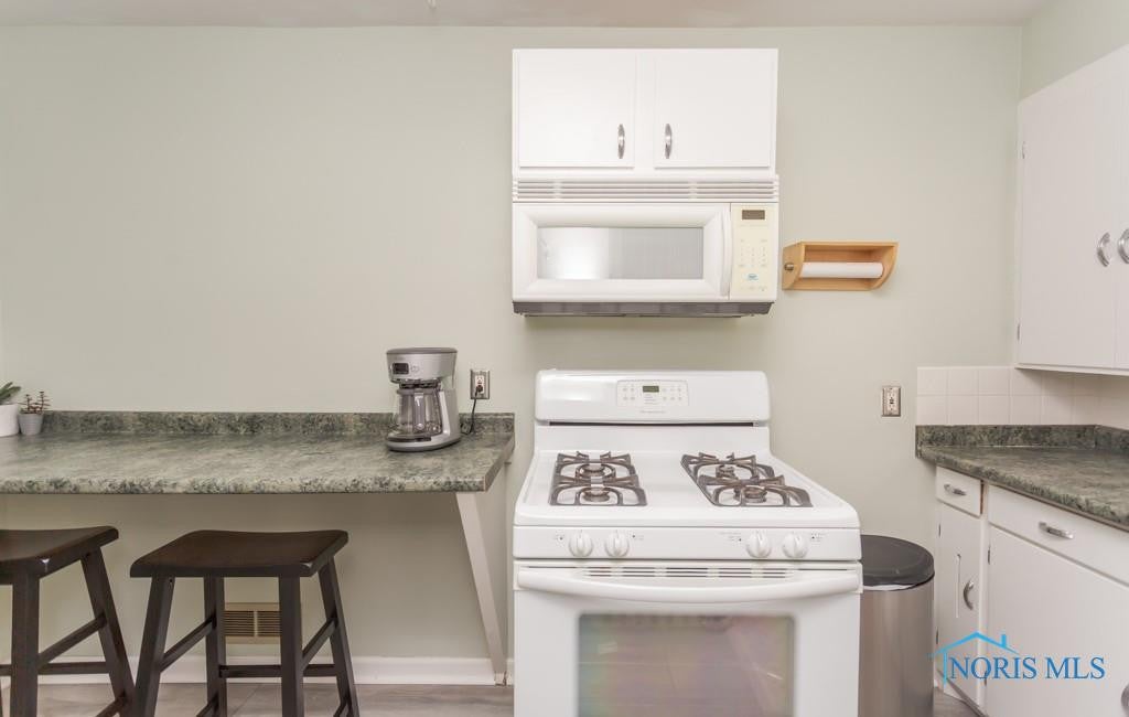 3426 Douglas Road Toledo, OH 43606 - Photo 16 of 37 Gallery Image 16