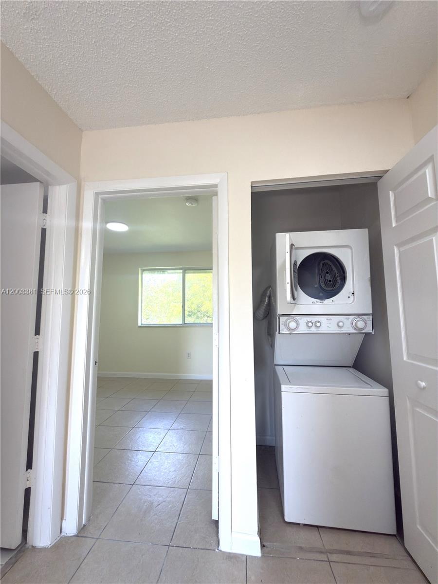 14020 Northeast 3rd Court, Unit 5 Miami, FL 33161 - Photo 15 of 19